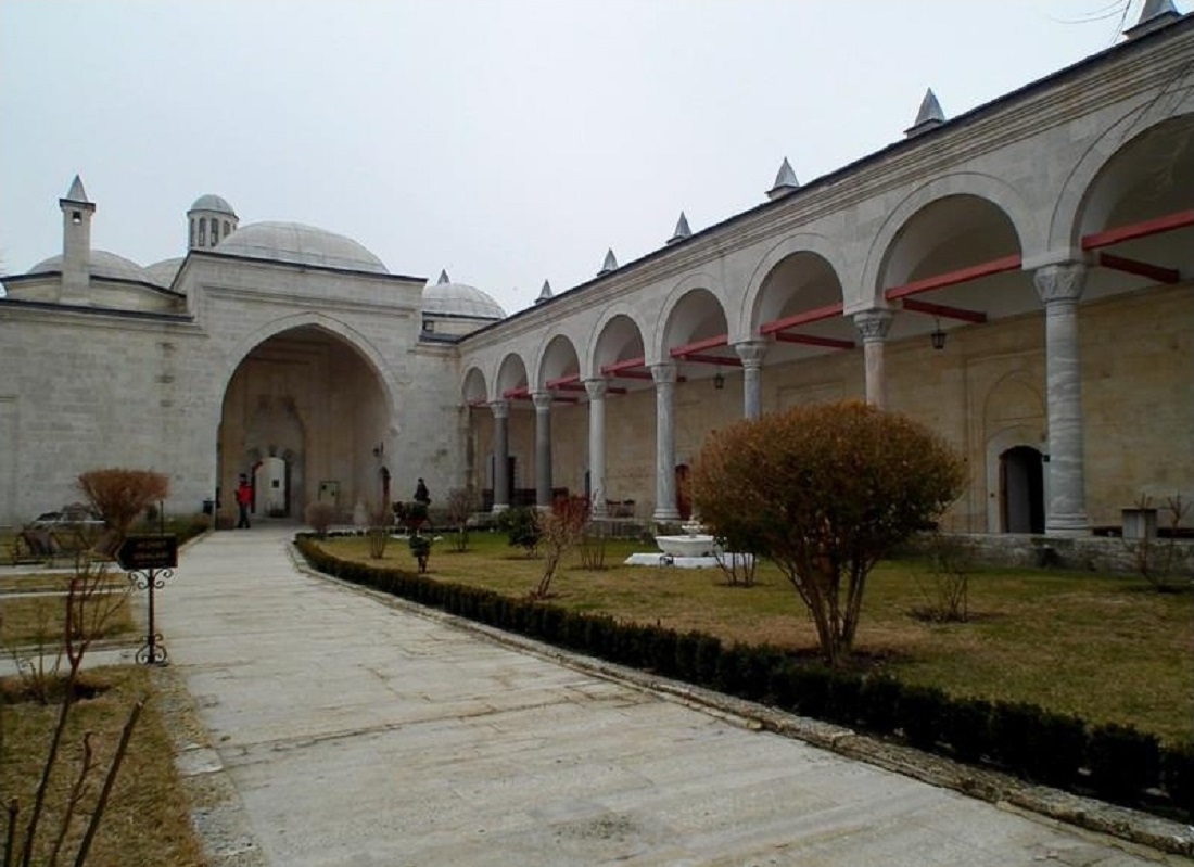 Edirne Sultan II. Bayezid Darüşşifası Edirne Camii Darussifasi Avlu