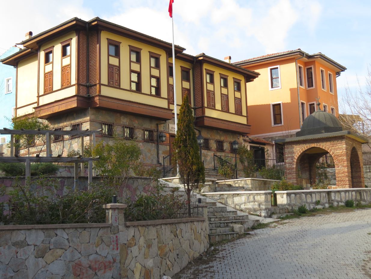 Evliya Çelebinin Müze Olarak Kullanılan Kütahyadaki Evi Müzesi