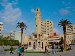 12 İzmir Saat Kulesi Osmanlı Eserleri. Padişah İkinci Sultan Abdulhamid Han Muhteşem Saat Kuleleri 1